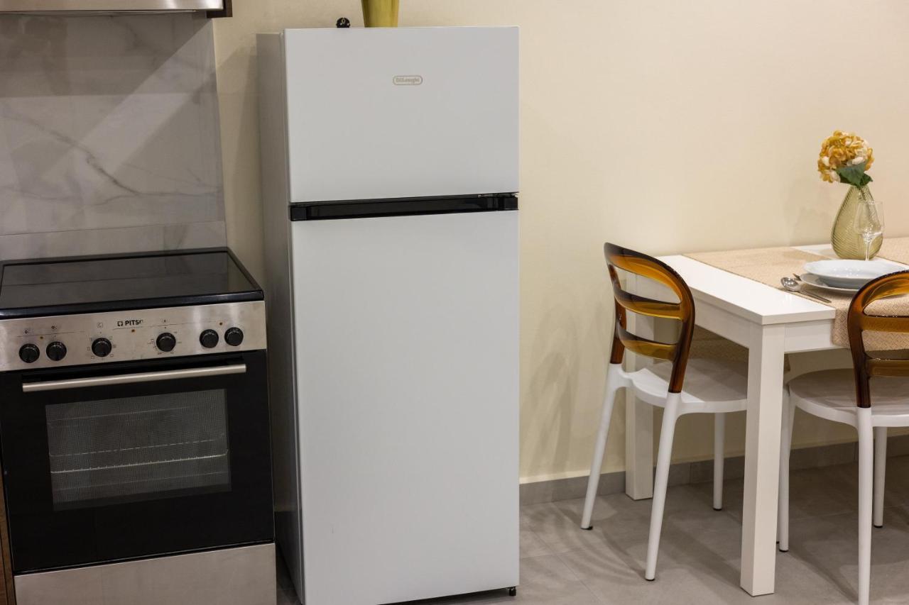 Agia Marina Adriana Apartment מראה חיצוני תמונה