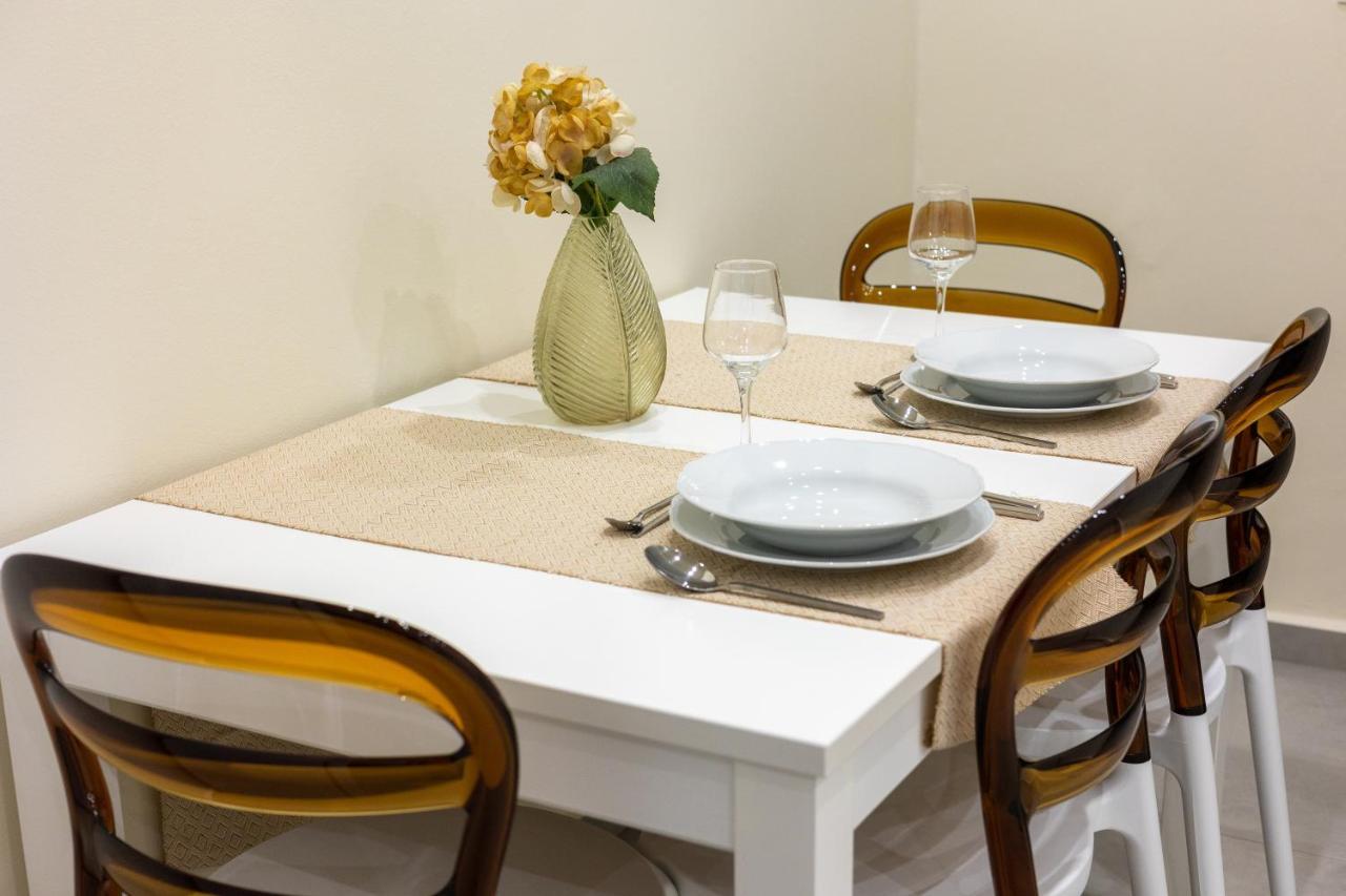 Agia Marina Adriana Apartment מראה חיצוני תמונה